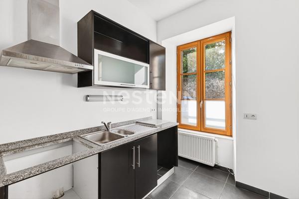 APPARTEMENT DE STANDING AVEC PLACE DE STATIONNEMENT SECTEUR PREFECTURE