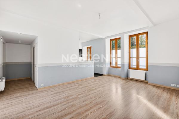 APPARTEMENT DE STANDING AVEC PLACE DE STATIONNEMENT SECTEUR PREFECTURE