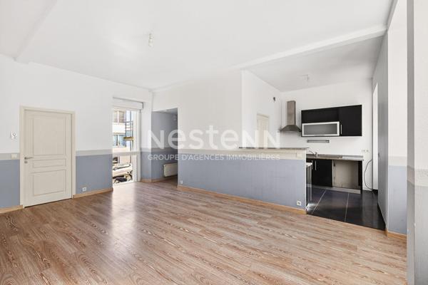 APPARTEMENT DE STANDING AVEC PLACE DE STATIONNEMENT SECTEUR PREFECTURE