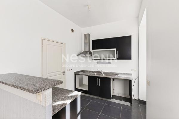 APPARTEMENT DE STANDING AVEC PLACE DE STATIONNEMENT SECTEUR PREFECTURE