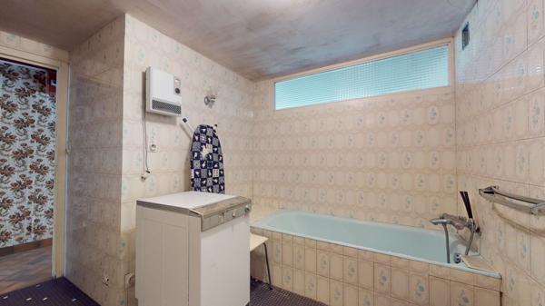 Maison Chilly 5 pièce(s) 114.39 m² Hab (463 m2 au sol).