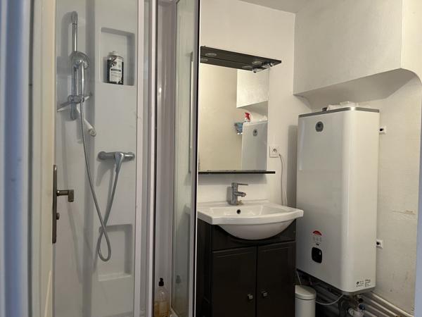 Appartement à vendre |  Oullins |  2 pièces | 31 m²