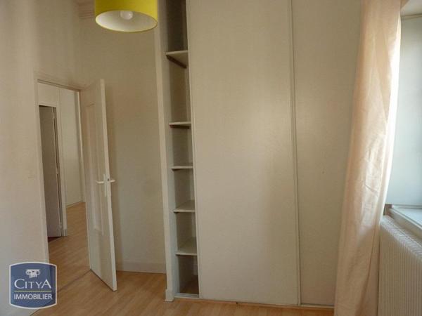 Appartement à louer 3 pièces 58.18m² Riom (63200)