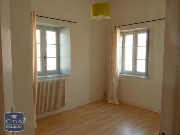 Appartement à louer 3 pièces 58.18m² Riom (63200)