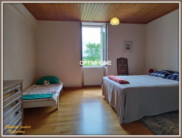 Maison à vendre 7 pièces Proche de AUBETERRE SUR DRONNE (24)