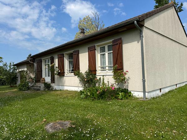 Vente Maison94,92 m² - 4 Pièces - UZAY LE VENON (18190)