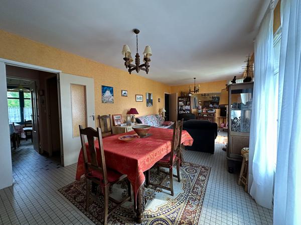 Vente Maison94,92 m² - 4 Pièces - UZAY LE VENON (18190)