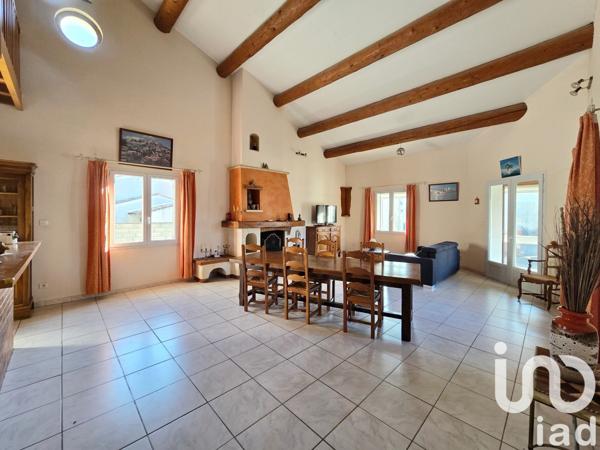 Maison à vendre 6 pièces 146 m² Rochefort-du-Gard