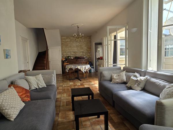 Maison 8 pièce(s) 6 chambre(s) 155 m²