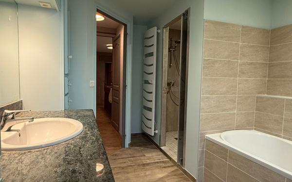 Maison à vendre    6 pièces • 160 m2 Jouy-le-Châtel