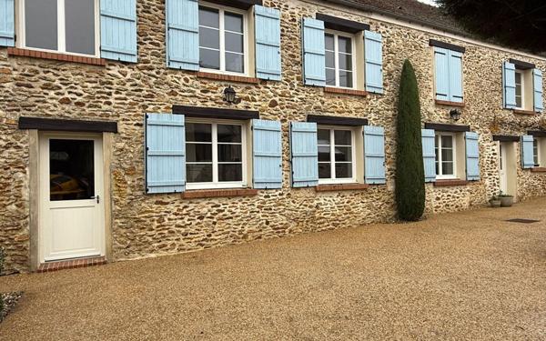 Maison à vendre    6 pièces • 160 m2 Jouy-le-Châtel