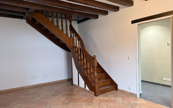 Maison à vendre    6 pièces • 160 m2 Jouy-le-Châtel