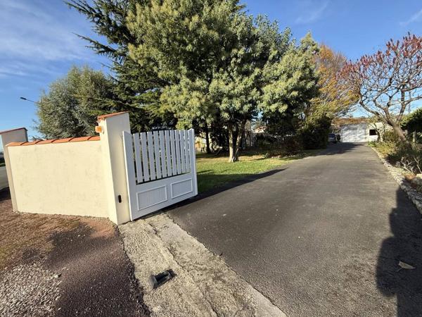 5 CHS DONT 1PLAIN PIED - PARC - GARAGE