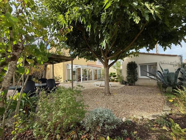 5 CHS DONT 1PLAIN PIED - PARC - GARAGE