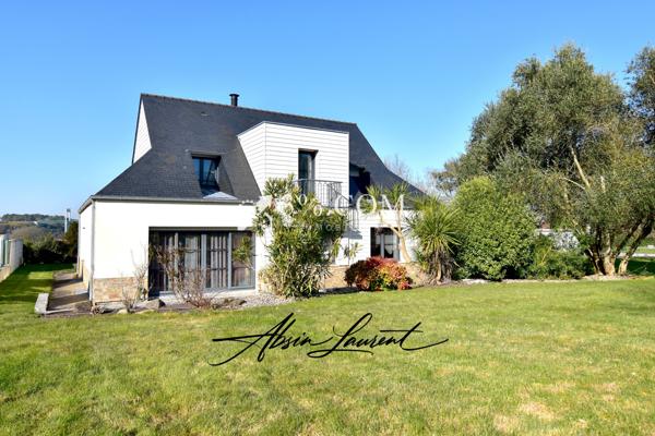 FEREL, MAGNIFIQUE PROPRIÉTÉ DE 11 PIÈCES DE 178² "CLASSEE B" AVEC ANNEXES SUR TERRAIN DE 1500 M² Férel (56130)