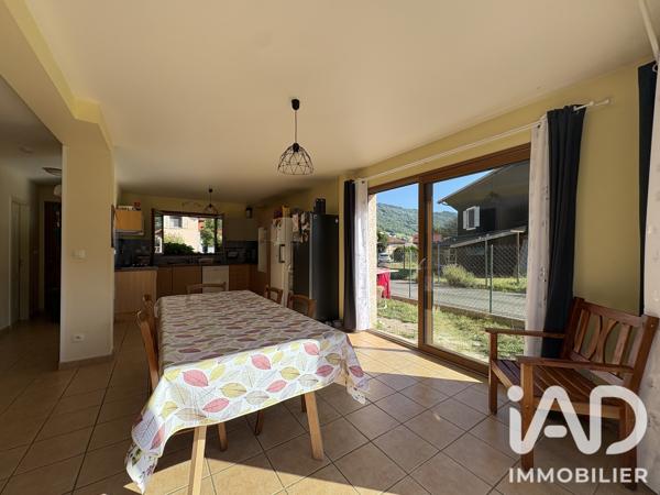 Maison à vendre 5 pièces 114 m² Valgelon-La Rochette