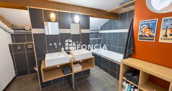 À vendre Appartement 5 pièces 143 m² - Marseille 13003