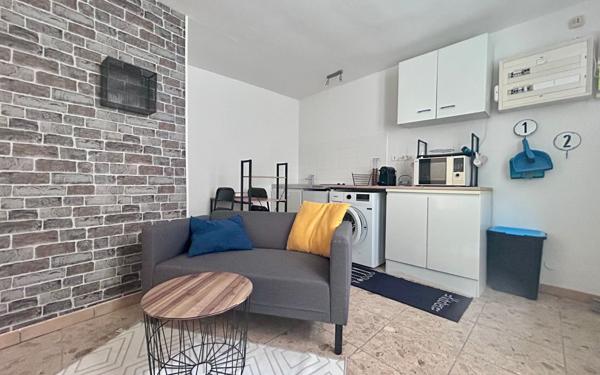 Maison à vendre    2 pièces •  Saint-Quentin