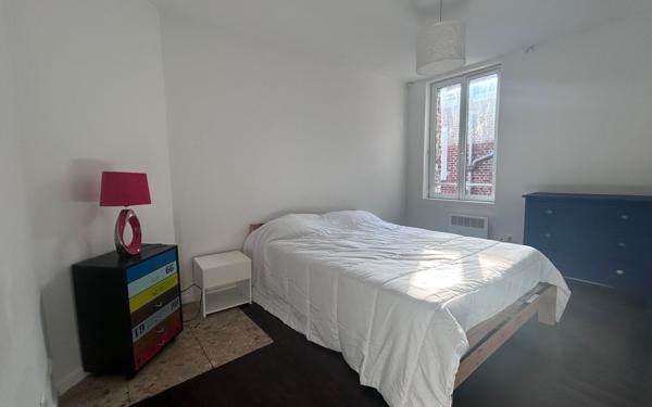 Maison à vendre    2 pièces •  Saint-Quentin