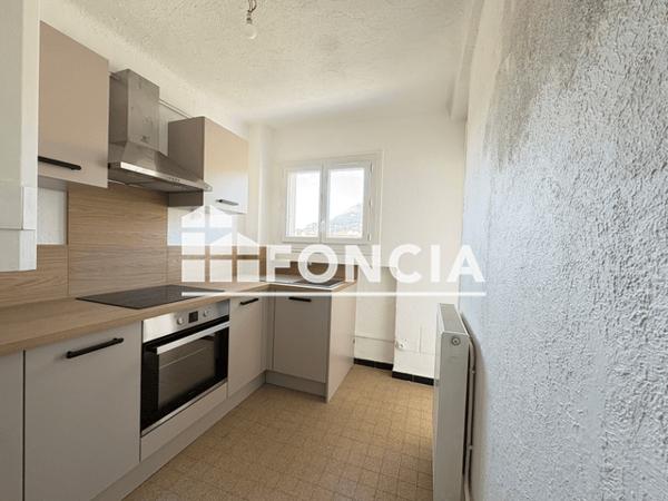 Location Appartement 3 pièces 50 m² - 360 AVENUE AMIRAL KRANTZ Toulon 83100