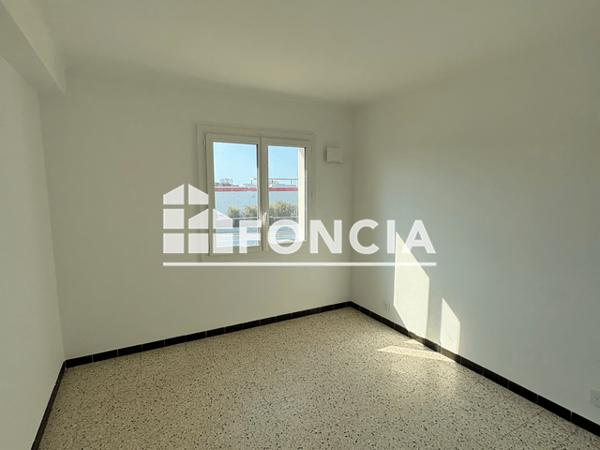Location Appartement 3 pièces 50 m² - 360 AVENUE AMIRAL KRANTZ Toulon 83100