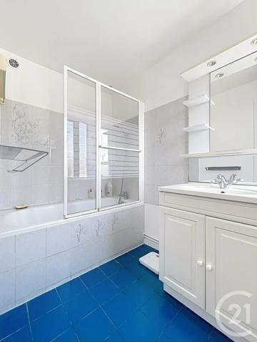 Appartement F3 à vendre  3 pièces - 66,78 m 2   COMPIEGNE  - 60