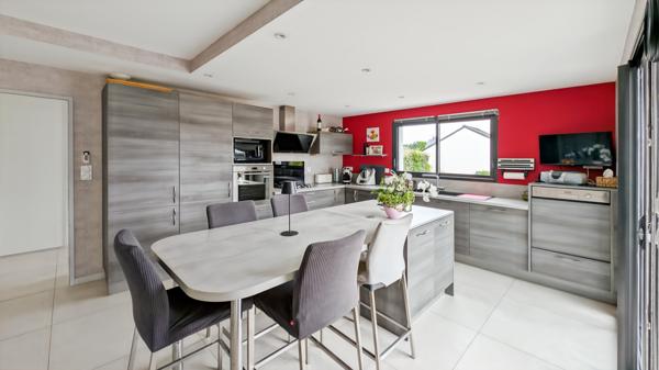 Saint-Gilles (35590) Maison 6 pièces - 183.6m²