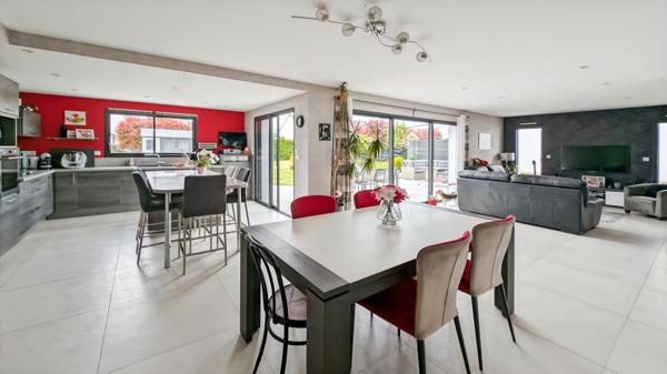 Saint-Gilles (35590) Maison 6 pièces - 183.6m²