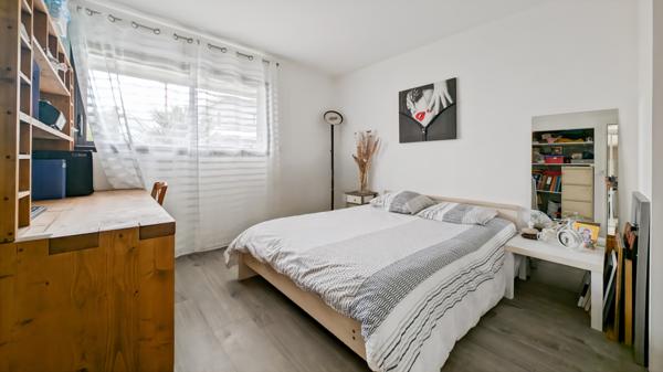 Saint-Gilles (35590) Maison 6 pièces - 183.6m²