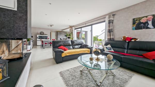 Saint-Gilles (35590) Maison 6 pièces - 183.6m²