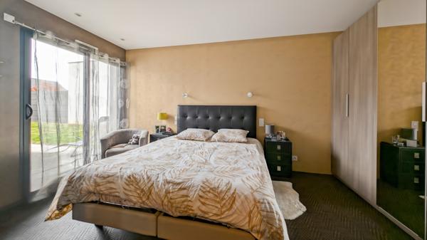 Saint-Gilles (35590) Maison 6 pièces - 183.6m²