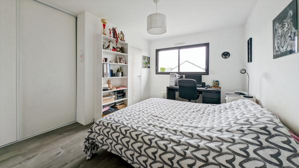 Saint-Gilles (35590) Maison 6 pièces - 183.6m²