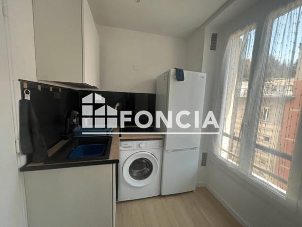 Location Appartement meublé 2 pièces 49.83 m² - 7 PLACE DU GENERAL DE GAULLE Digne Les Bains 04000