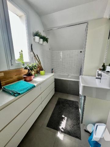 Maison familiale 8 pièces – 250 m² – Saint-Witz