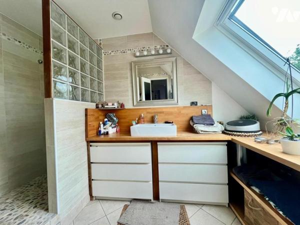 Maison familiale 8 pièces – 250 m² – Saint-Witz