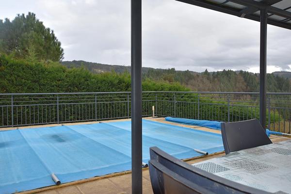 Maison familiale 140 m² avec piscine – Cadre verdoyant et vue dégagée LA CHAPELLE D'AUREC (43)