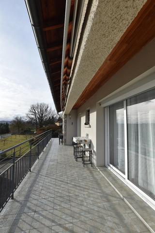 Maison familiale 140 m² avec piscine – Cadre verdoyant et vue dégagée LA CHAPELLE D'AUREC (43)