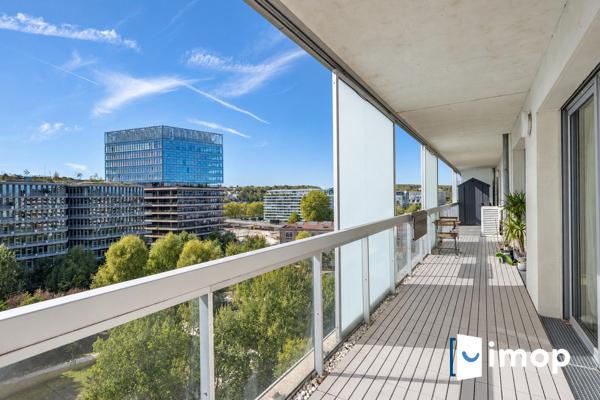 4 PIÈCES – 3 CHAMBRES – TERRASSE DE 45 M² – 2 PARKINGS