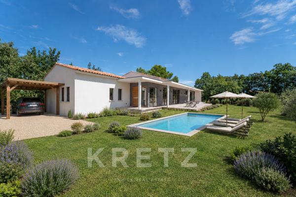 PROCHE AIX-EN-PROVENCE I VILLA CONTEMPORAINE DE PLAIN-PIED AU FORT POTENTIEL