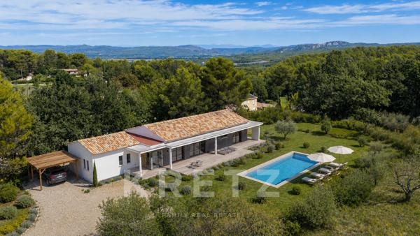 PROCHE AIX-EN-PROVENCE I VILLA CONTEMPORAINE DE PLAIN-PIED AU FORT POTENTIEL