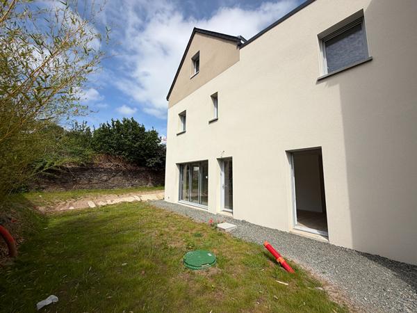 Maison de 150.35 m2 Les Ponts De Ce à aménager avec jardin clos , Les ponts de ce