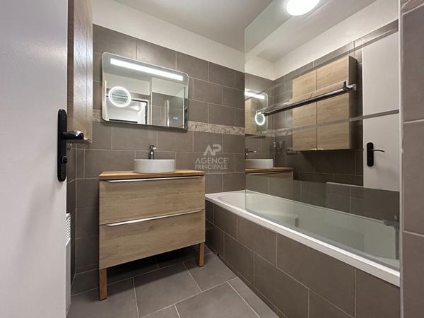 Appartement Carrières-sous-poissy 2 pièce(s) 49 m2 169 000 € **  - Référence  9039