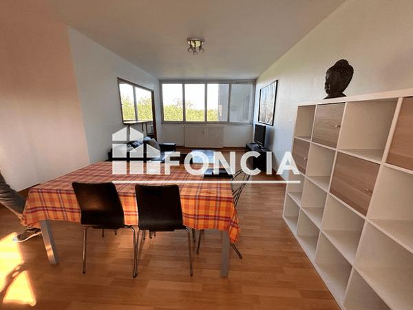 Location Appartement meublé 4 pièces 73.23 m² - 57 RUE BONTE POLLET Lille 59000