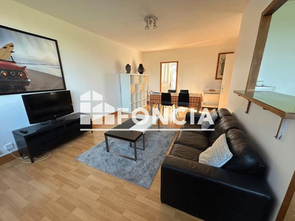 Location Appartement meublé 4 pièces 73.23 m² - 57 RUE BONTE POLLET Lille 59000
