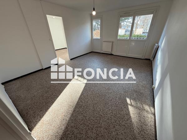 Location Appartement 3 pièces 65.12 m² - BOULEVARD DES BRESSONS Salon De Provence 13300