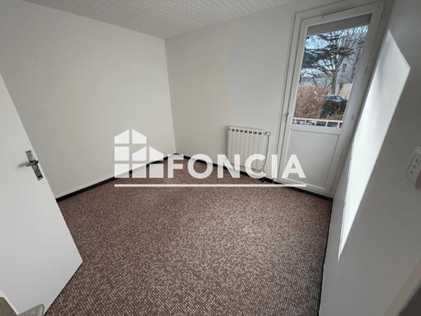 Location Appartement 3 pièces 65.12 m² - BOULEVARD DES BRESSONS Salon De Provence 13300