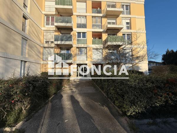Location Appartement 3 pièces 65.12 m² - BOULEVARD DES BRESSONS Salon De Provence 13300