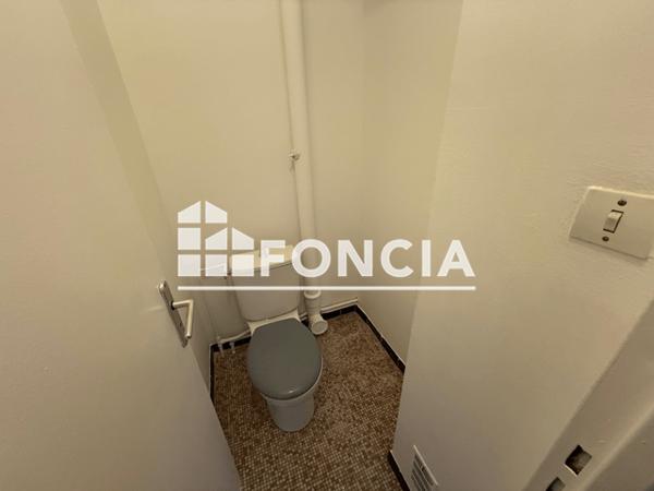 Location Appartement 3 pièces 65.12 m² - BOULEVARD DES BRESSONS Salon De Provence 13300