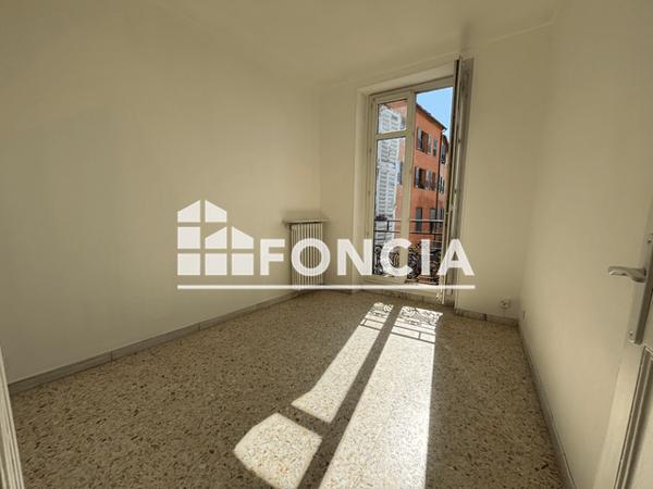 Location Appartement 4 pièces 83.43 m² - Grasse 06130