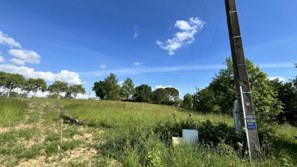 Terrain à vendre 46 400 € Saint-Urcisse 1372 m² DPE
